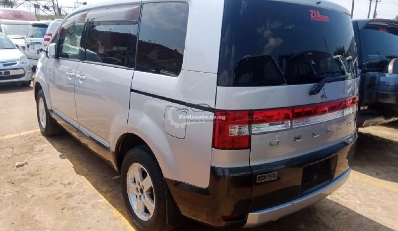 Mitsubishi Delica