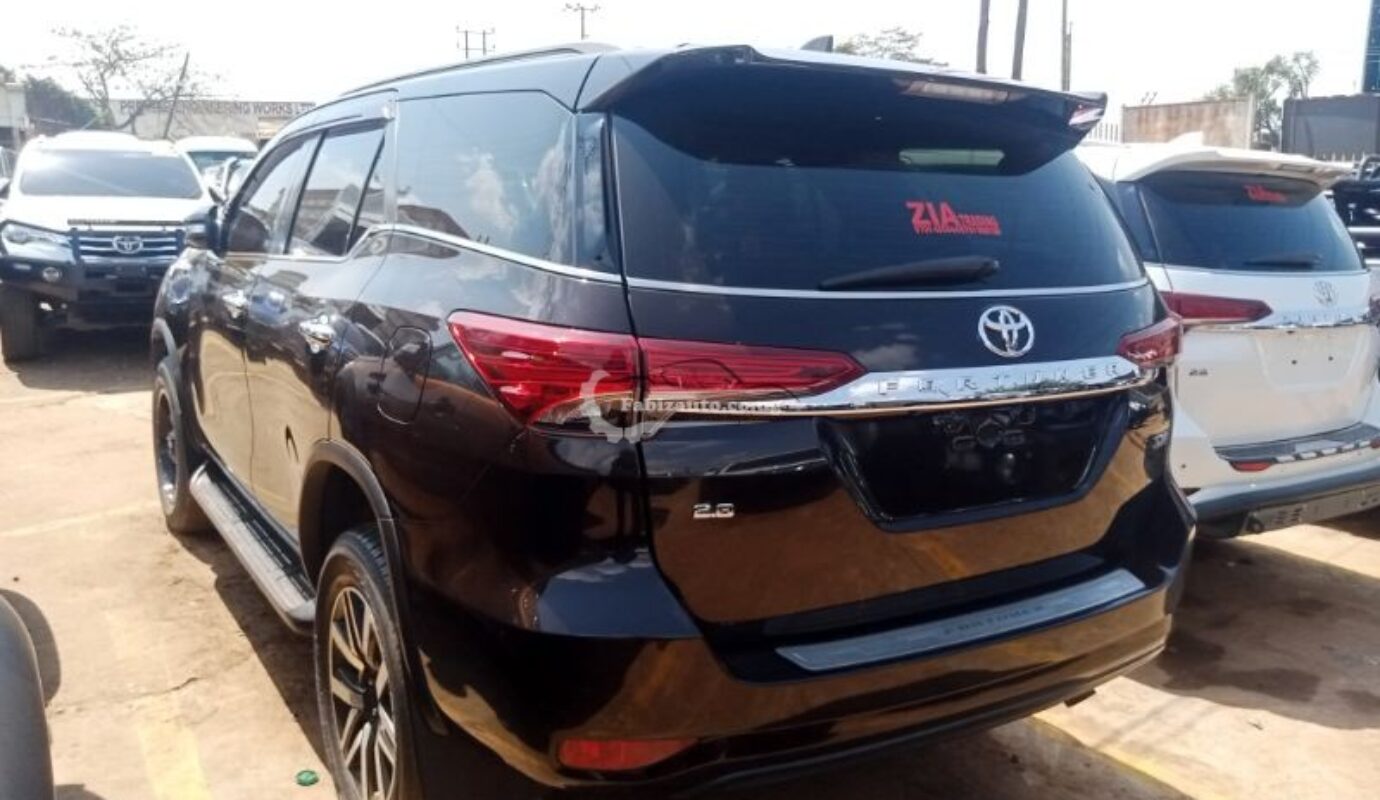 Toyota Fortuner