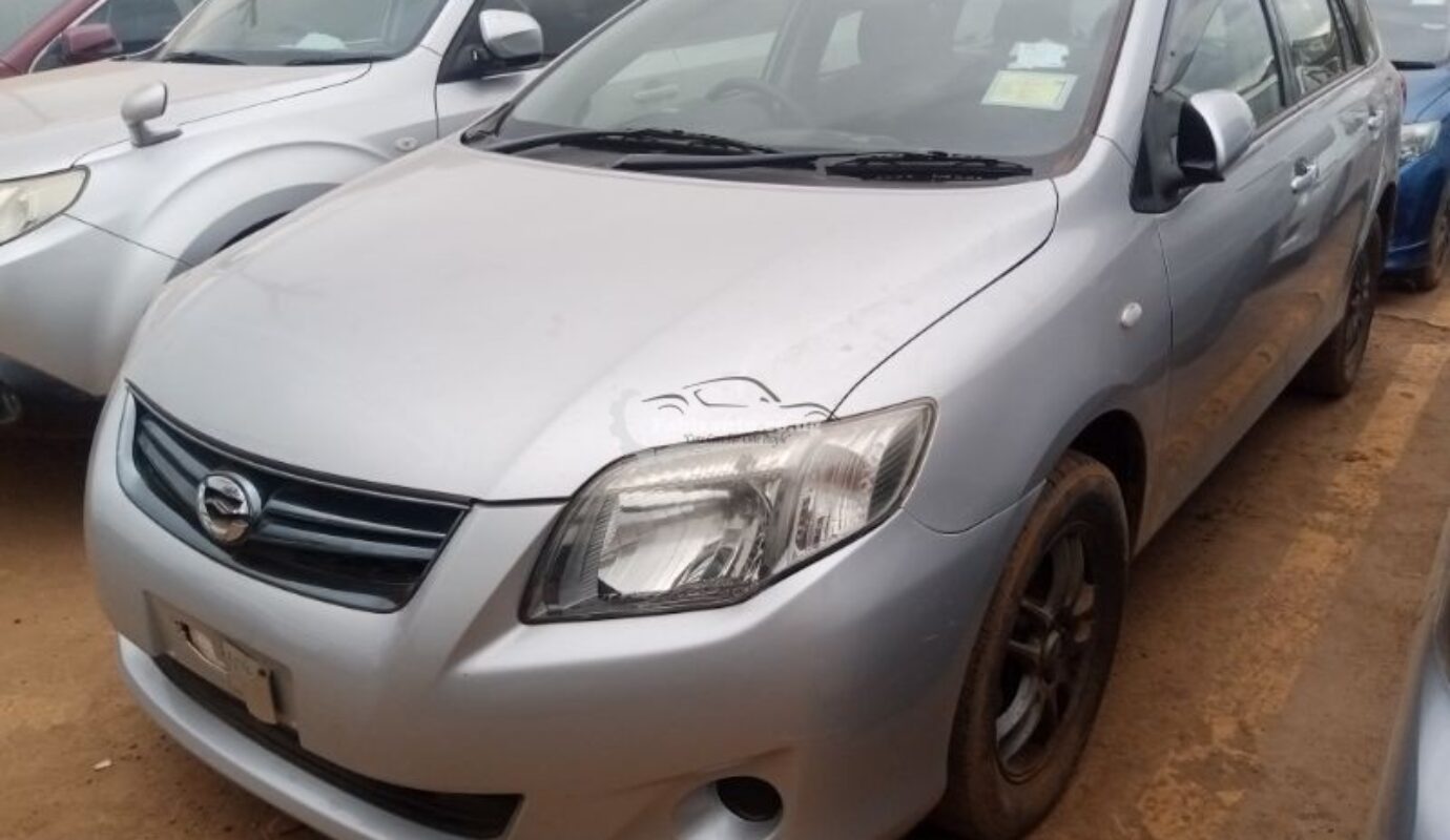 Toyota Fielder