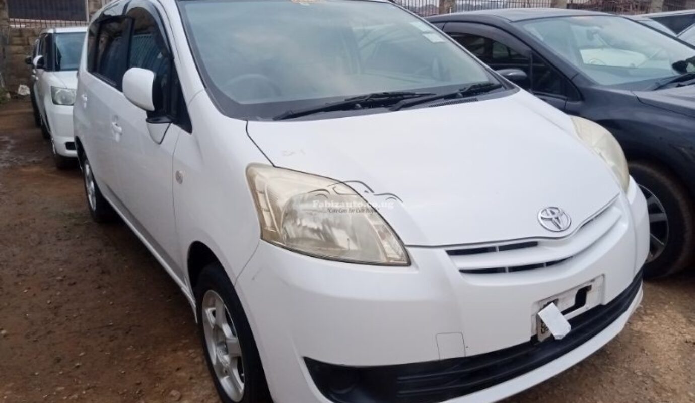 Toyota Passo sette