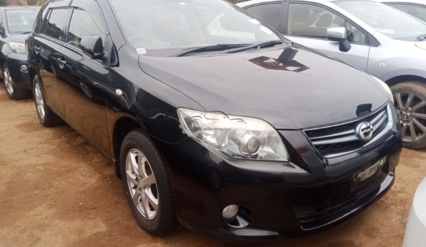 Toyota Fielder