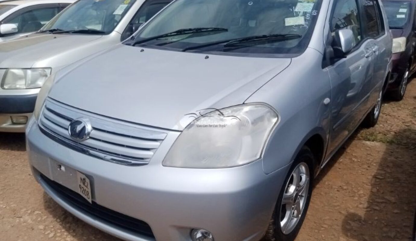 Toyota Raum