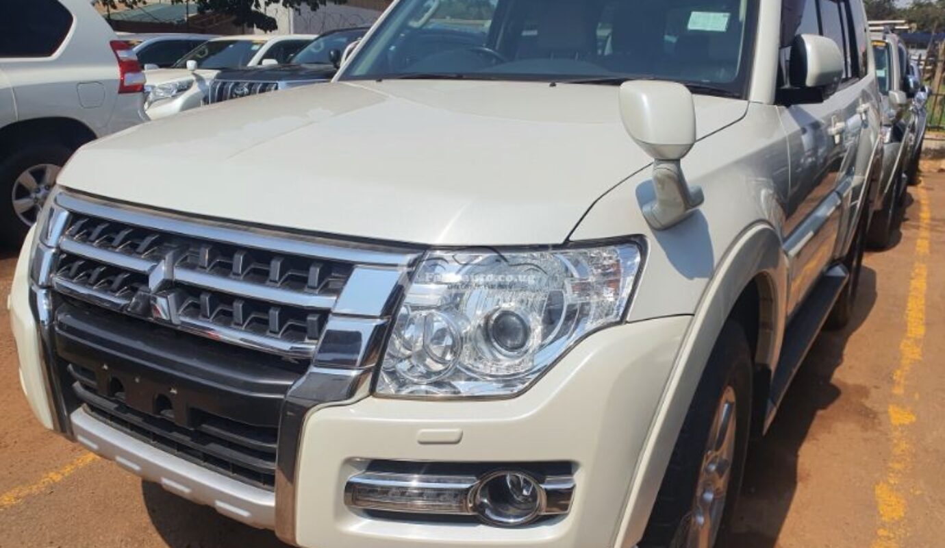 MITSUBISHI PAJERO EXCEED