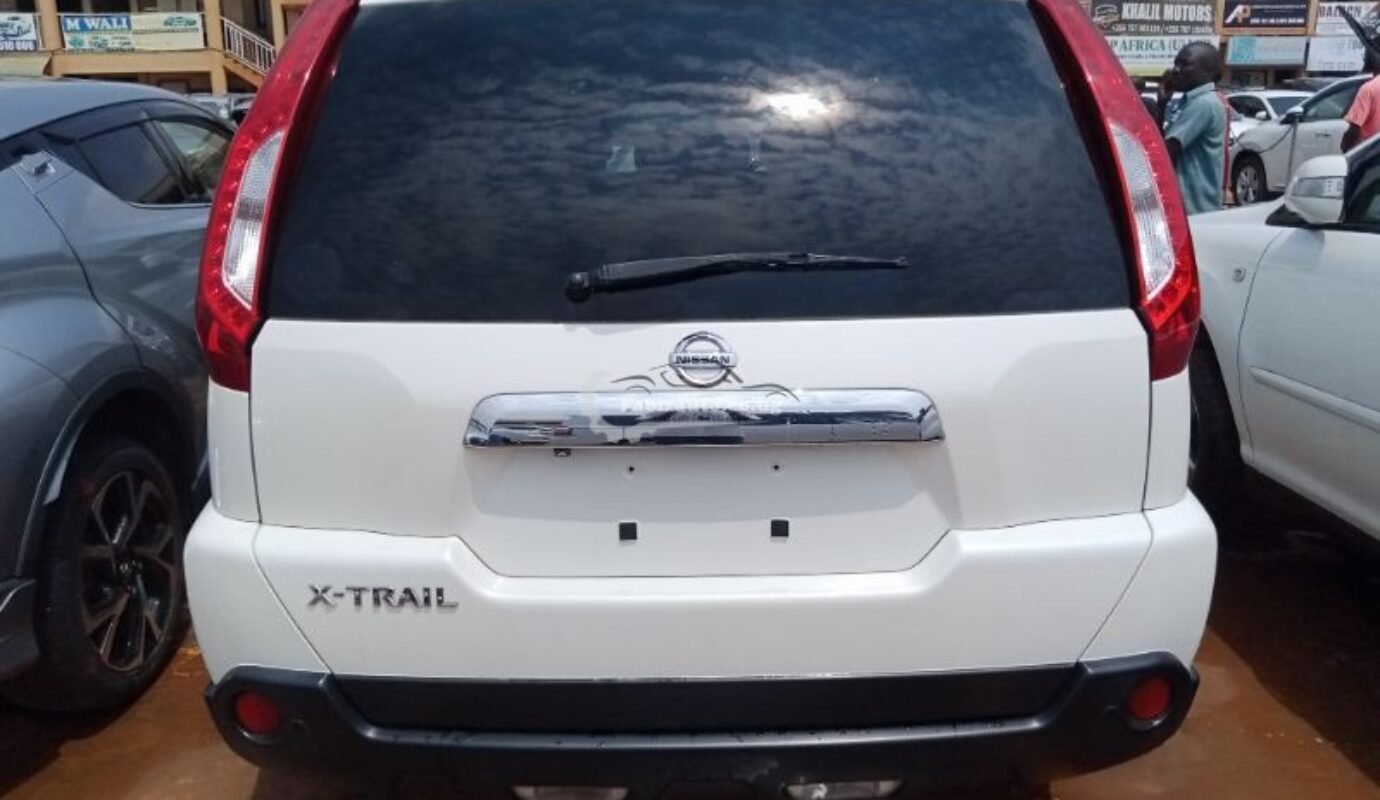 Nissan X-trial