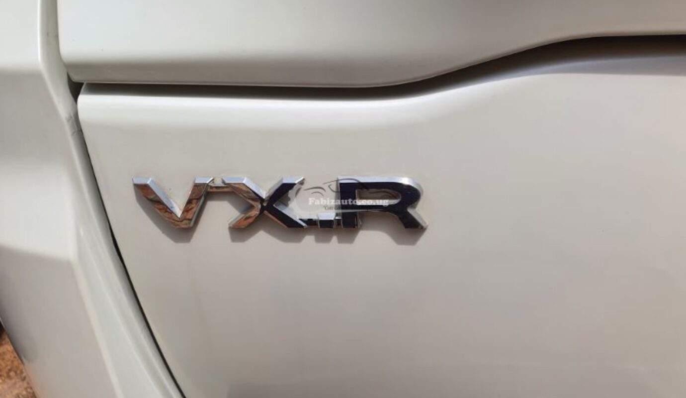 TOYOTA LANDCRUISER VXR