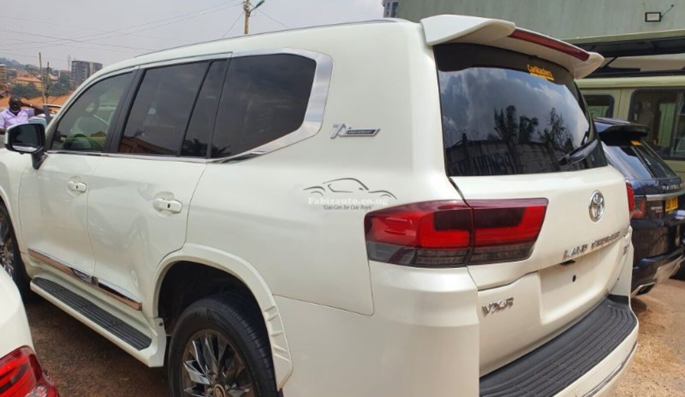 TOYOTA LANDCRUISER VXR