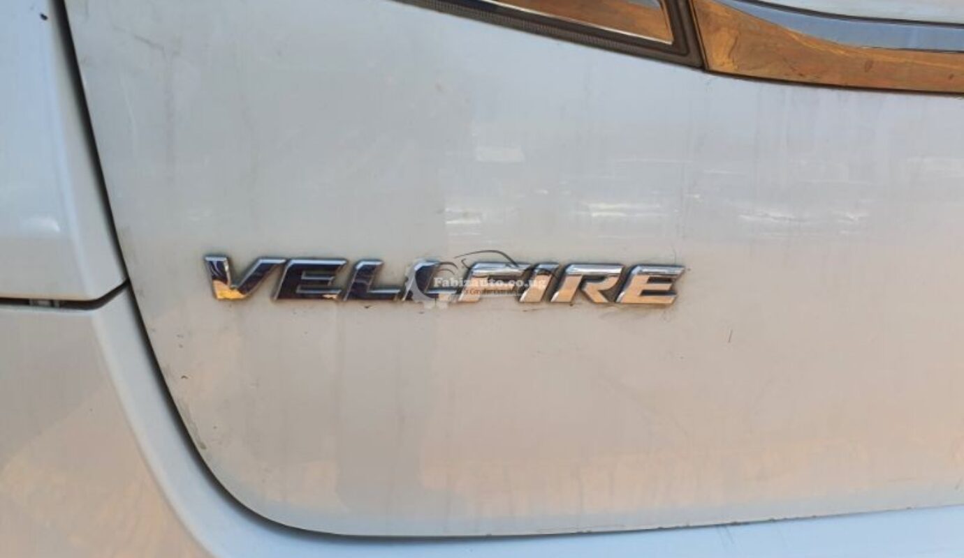 TOYOTA ALPHARD VELLFIRE