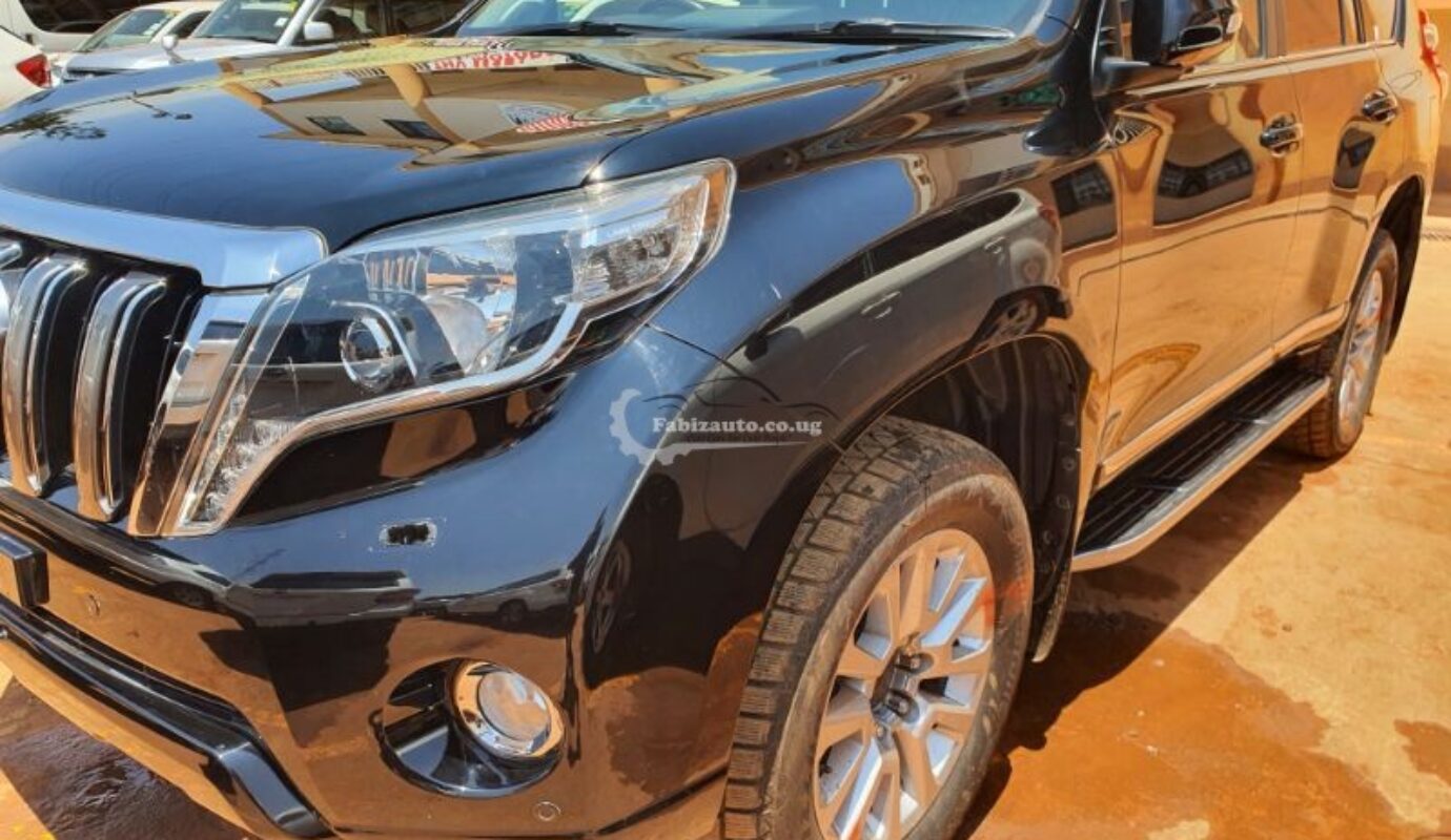 TOYOTA LANDCRUISER TZ