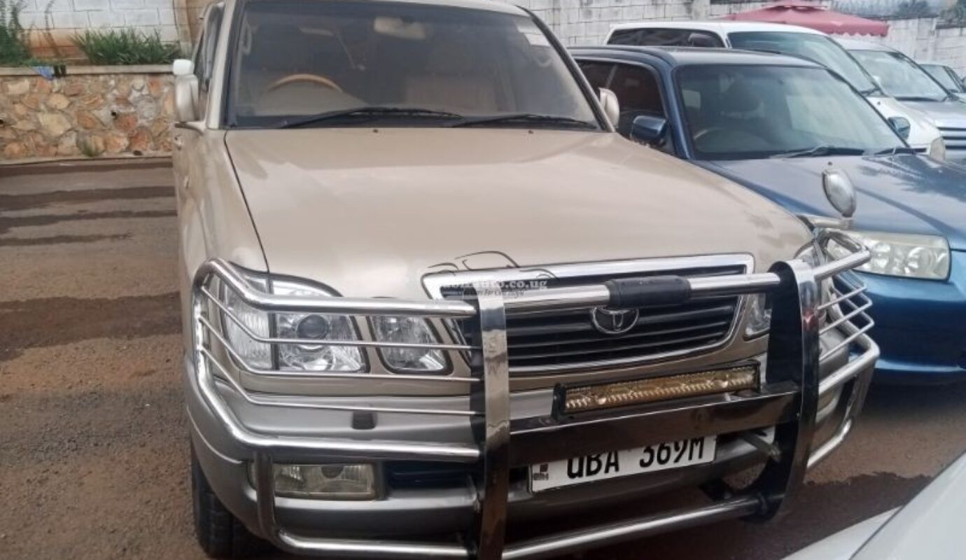 Toyota Landcruiser V8