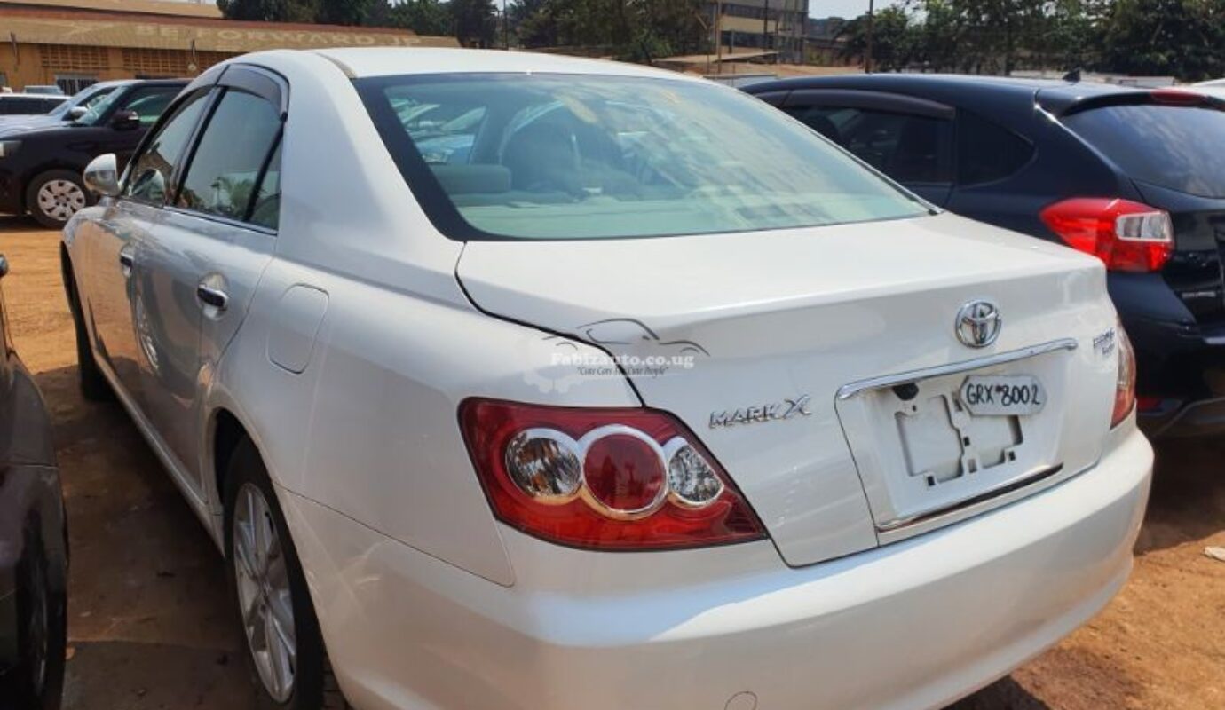 TOYOTA MARK X