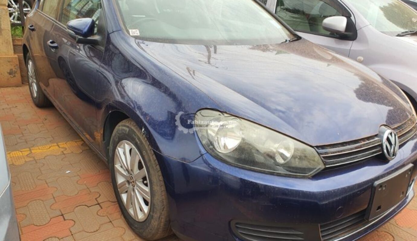 VOLKSWAGEN GOLF TSI BLUEMOTION