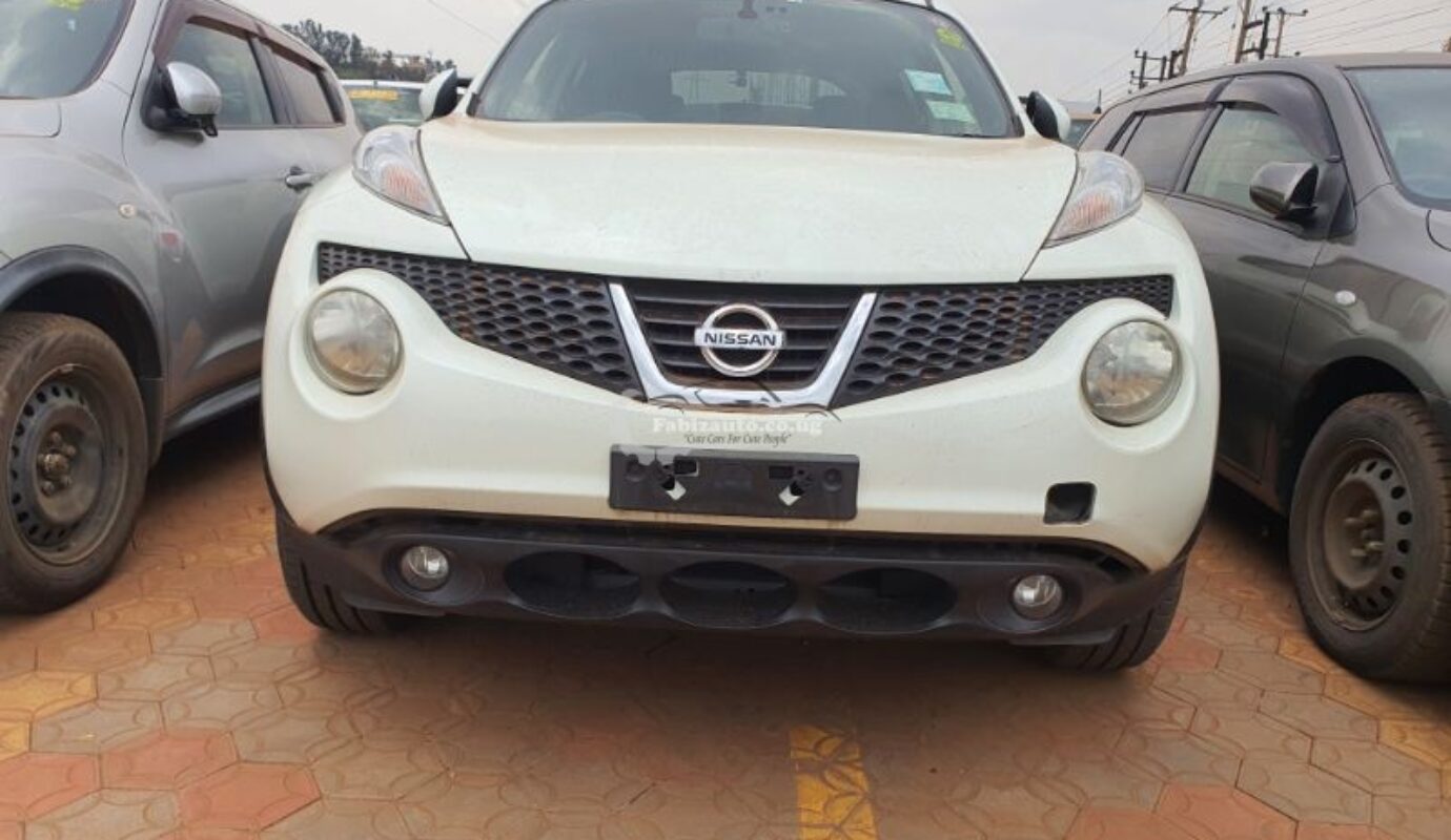 NISSAN JUKE