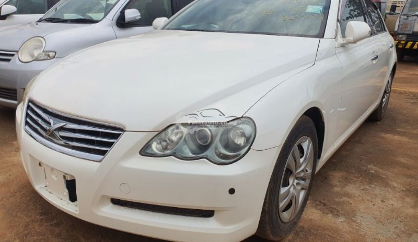 TOYOTA MARK X