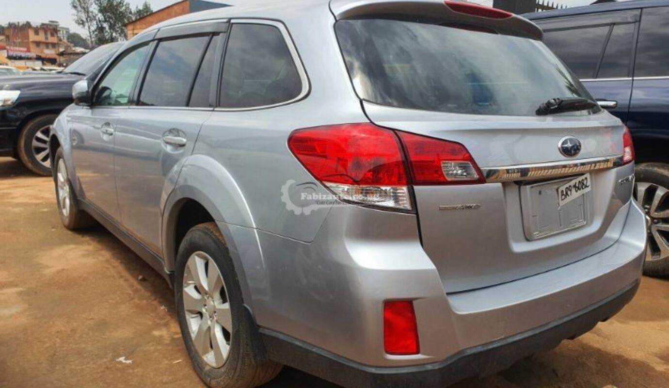 SUBARU OUTBACK