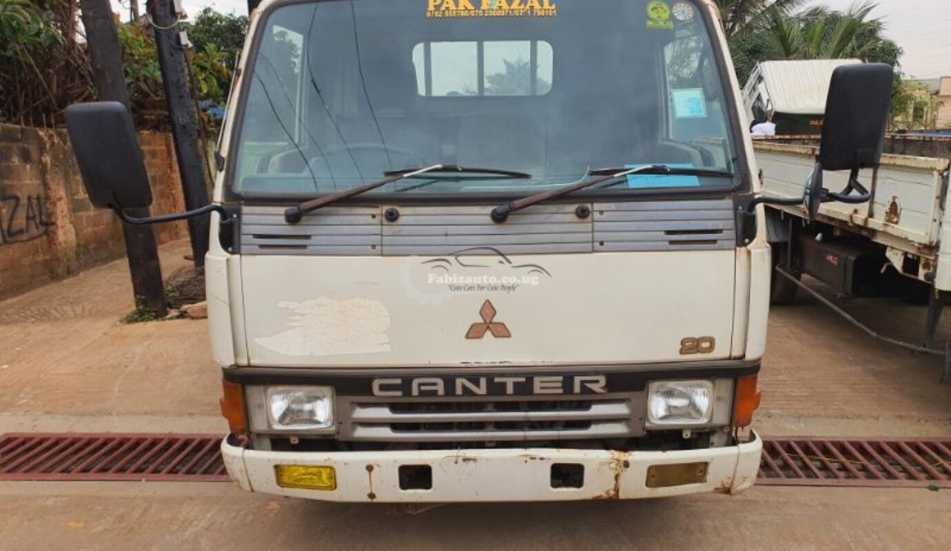 MITSUBISHI CANTER