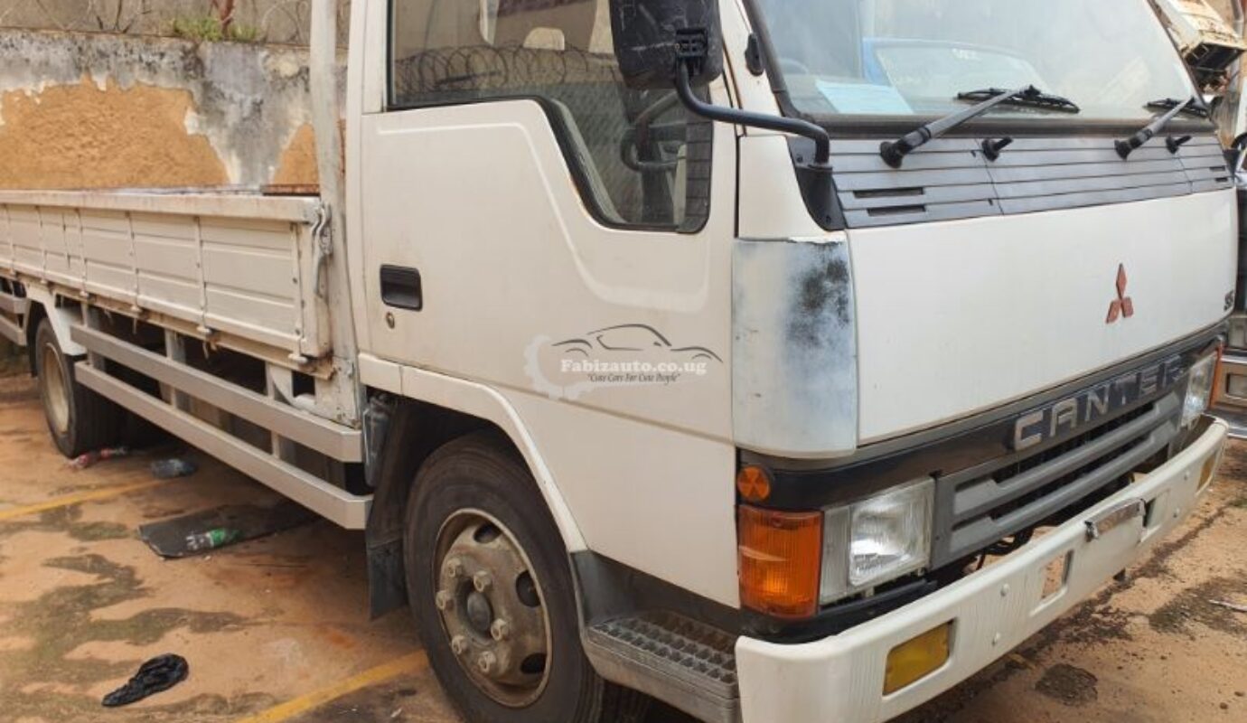 MITSUBISHI CANTER