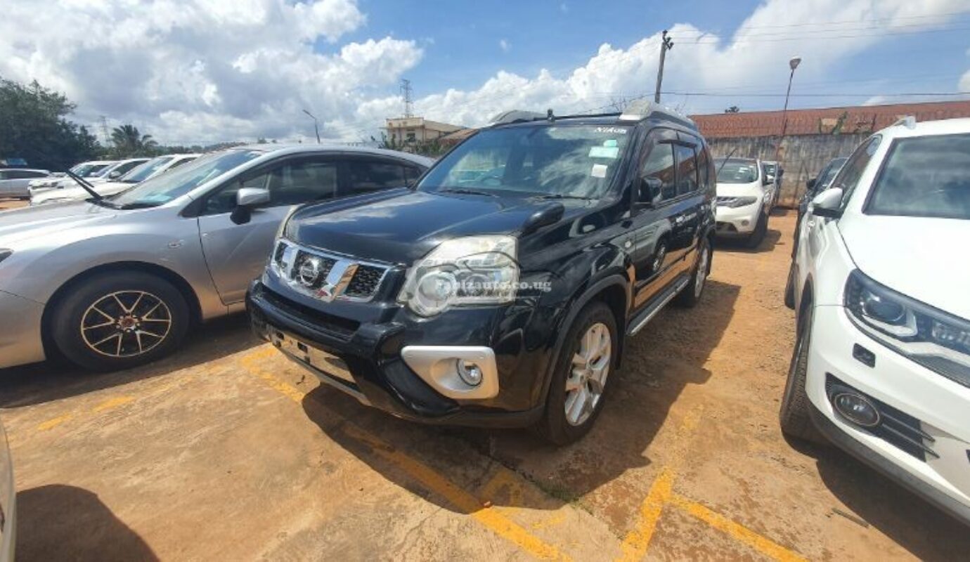 NISSAN X TRAIL