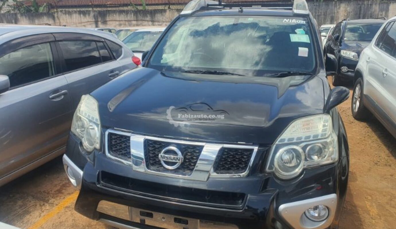 NISSAN X TRAIL