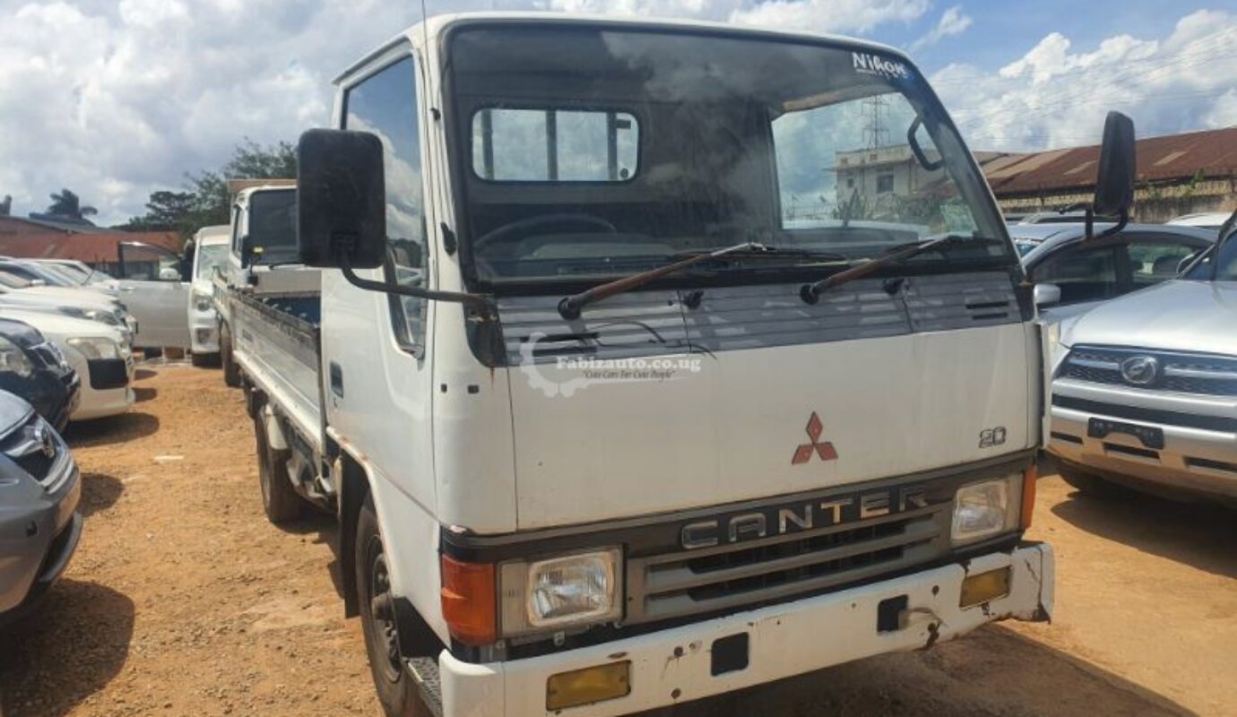 MITSUBISHI CANTER