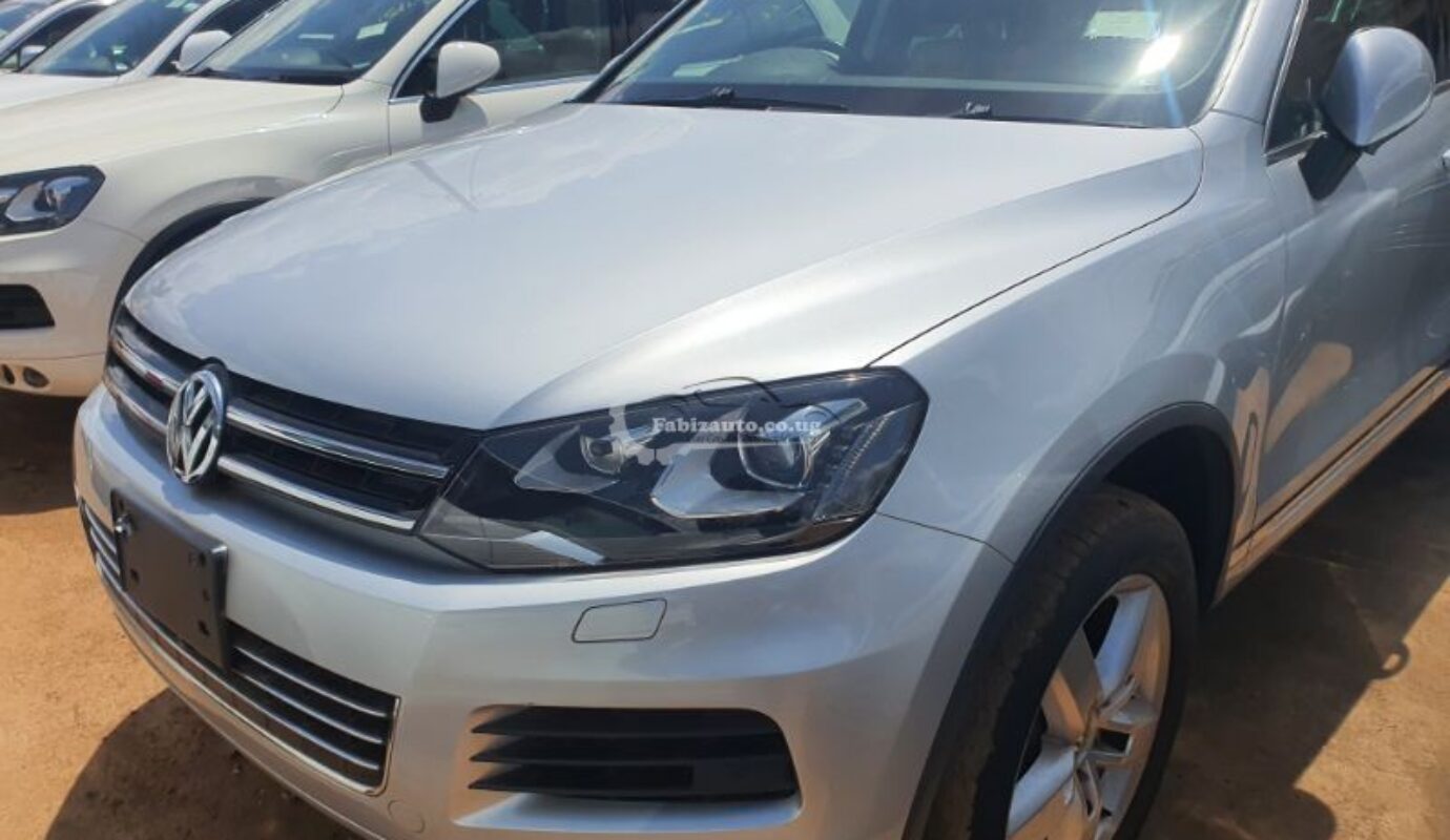 VOLKSWAGEN TOUAREG BLUE MOTION