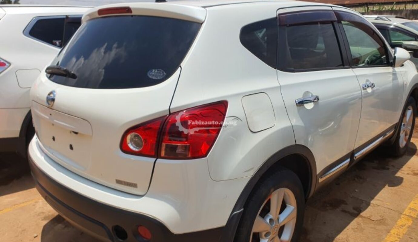 NISSAN DUALIS