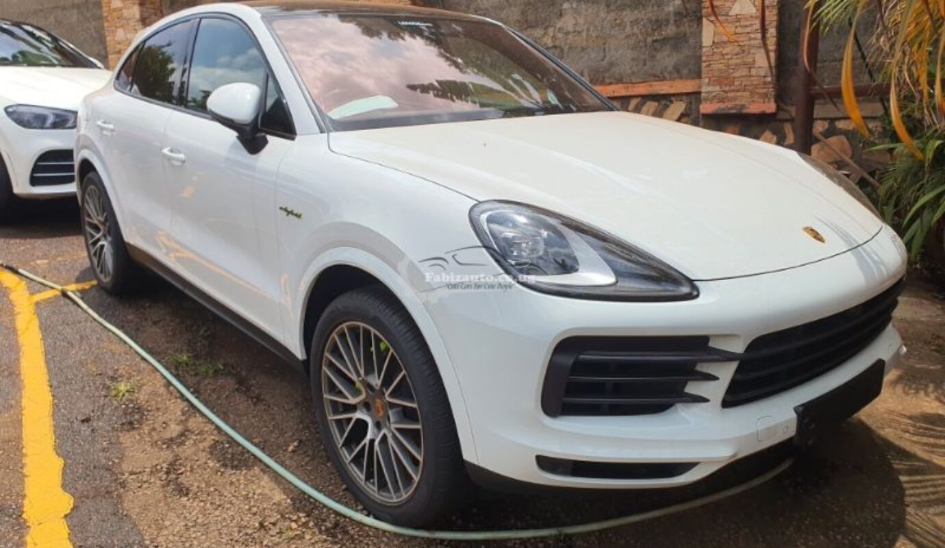 PORSCHE CAYENNE E HYBRID