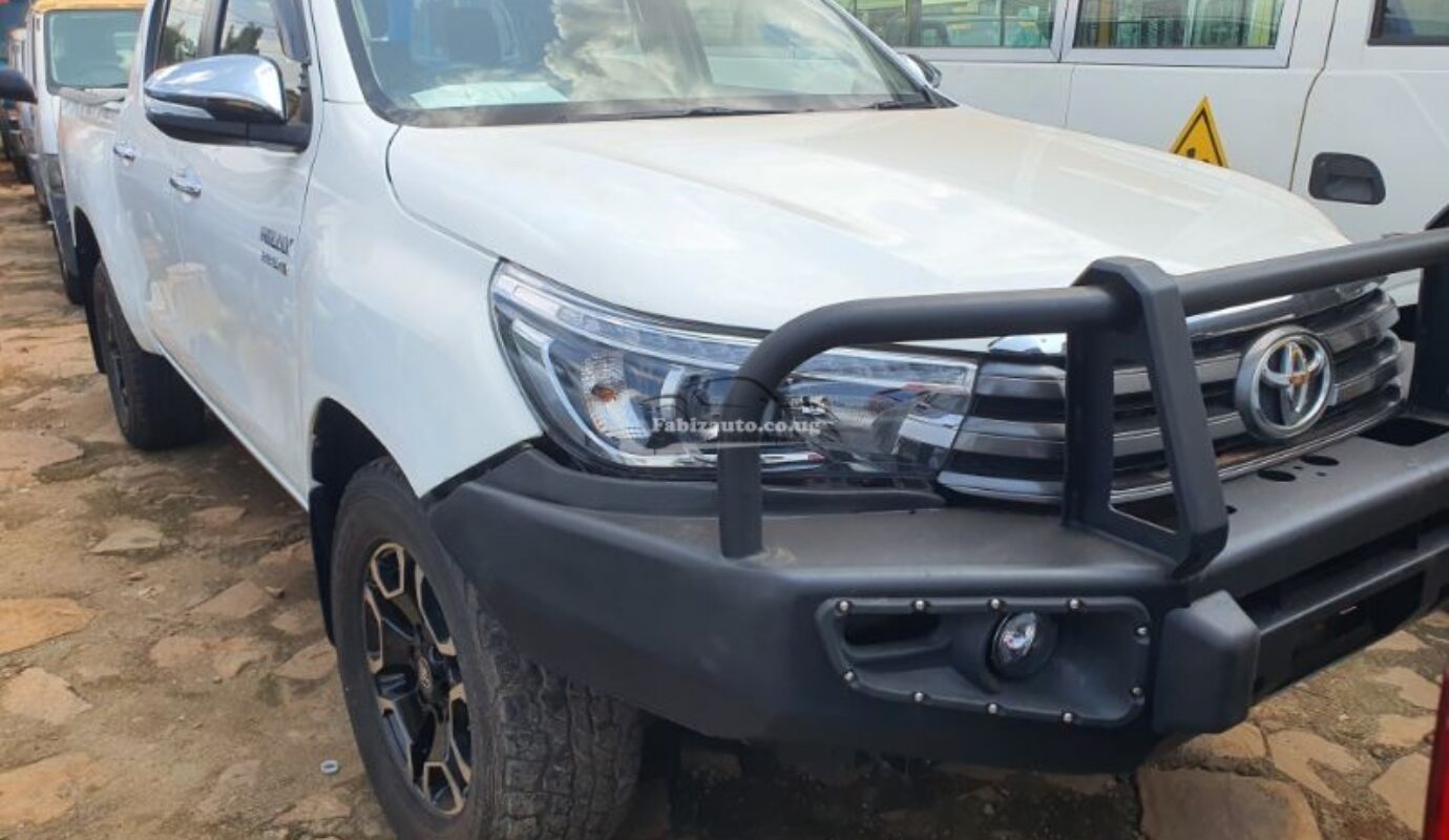 TOYOTA HILUX D-4D